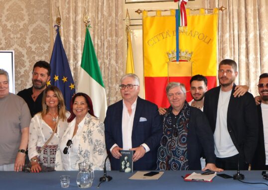 Gran Galà delle Voci Napoletane 2026: l’evento promosso da Radio Studio Emme presentato alla Sala Giunta di Palazzo San Giacomo