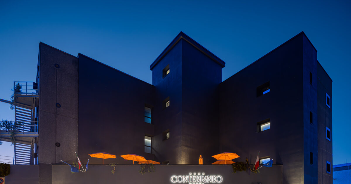Conterraneo Hotel a Marcianise: l’ospitalità campana incontra l’arte contemporanea – Inaugurazione lunedì 7 settembre 2026